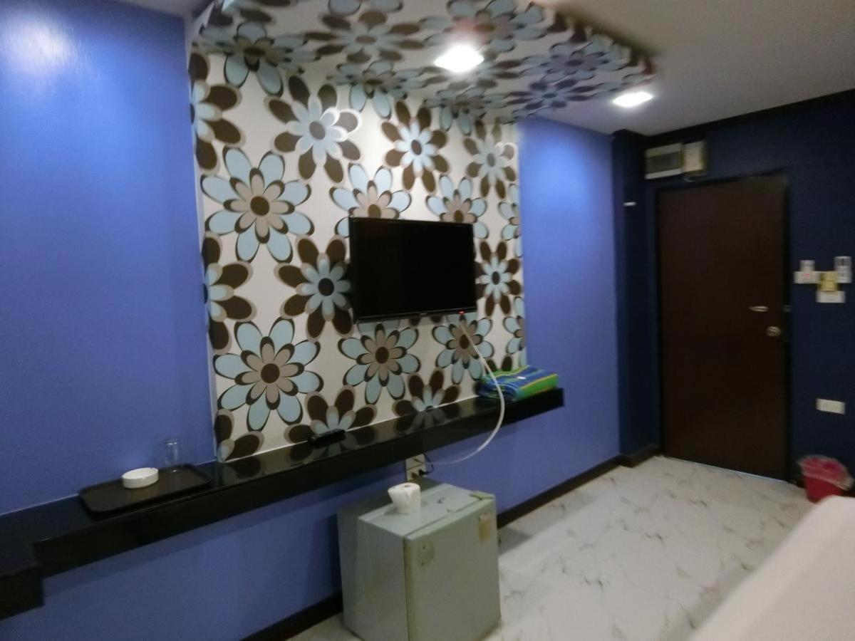 Newyork Suite Hotel Ban Ko  Exteriör bild